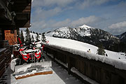 Blick von der Jagahütt'n aufs Skigebiet (